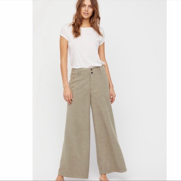 EUC Free People high waisted fleece wide leg pants - Picture 2 of 11